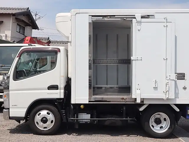 三菱 キャンター 小型 冷凍冷蔵 低温 スタンバイの中古トラック画像7