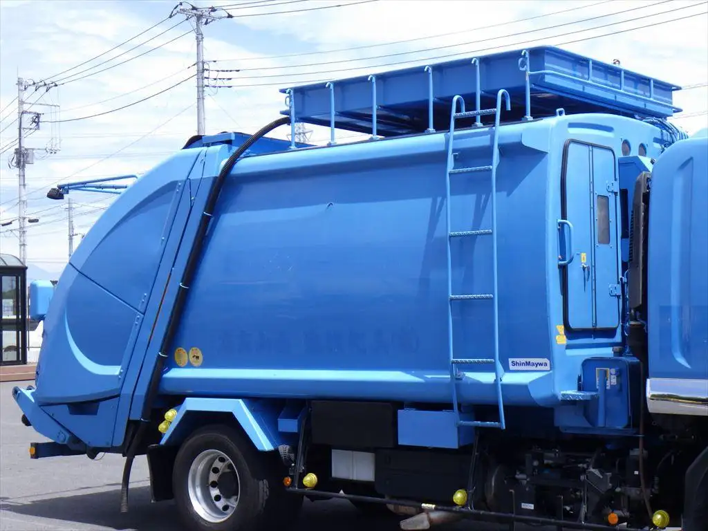 いすゞ フォワード 中型/増トン パッカー車 プレス式 ベッドの中古トラック画像6