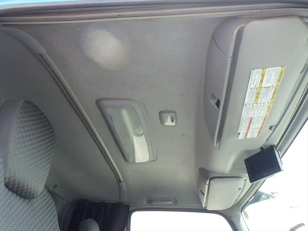 いすゞ フォワード 中型/増トン パッカー車 プレス式 ベッドの中古トラック画像14