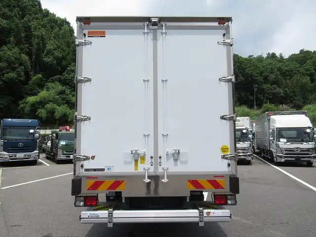 日野 レンジャー 中型/増トン 冷凍冷蔵 低温 パワーゲートの中古トラック画像3