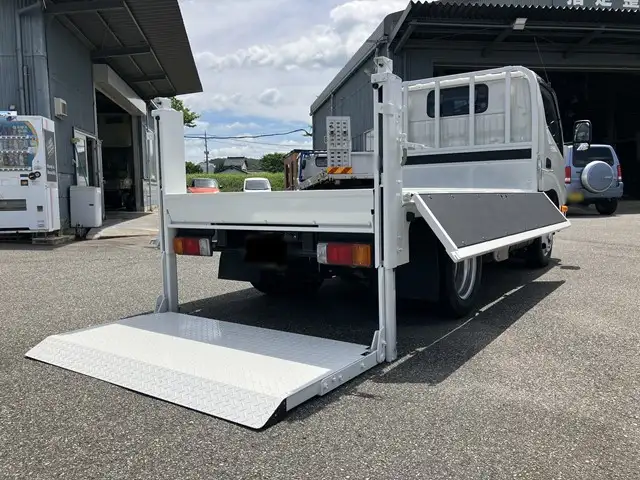 日野 デュトロ 小型 平ボディ パワーゲート 2RG-XZU605Mの中古トラック画像4