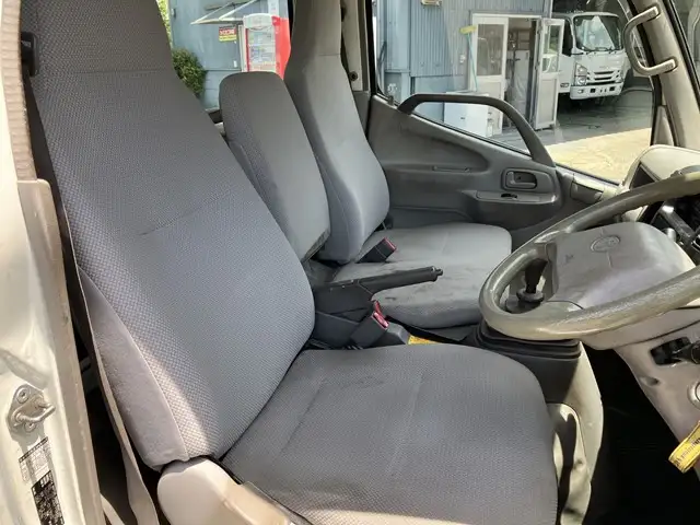 トヨタ トヨエース 小型 平ボディ Wキャブ ABF-TRY230の中古トラック画像6