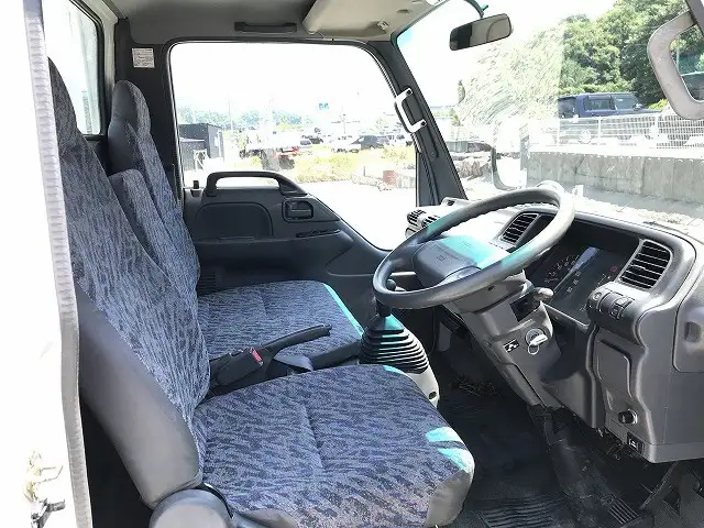 日産 アトラス 小型 平ボディ 床鉄板 KK-AKR66LRの中古トラック画像7