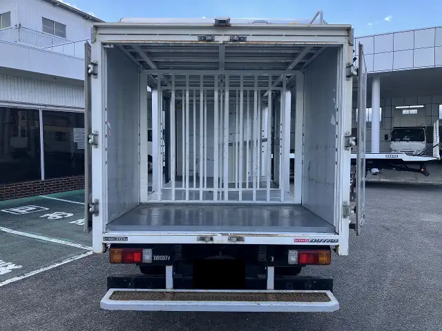 日野 デュトロ 小型 アルミバン ボトルカー サイドドアの中古トラック画像5