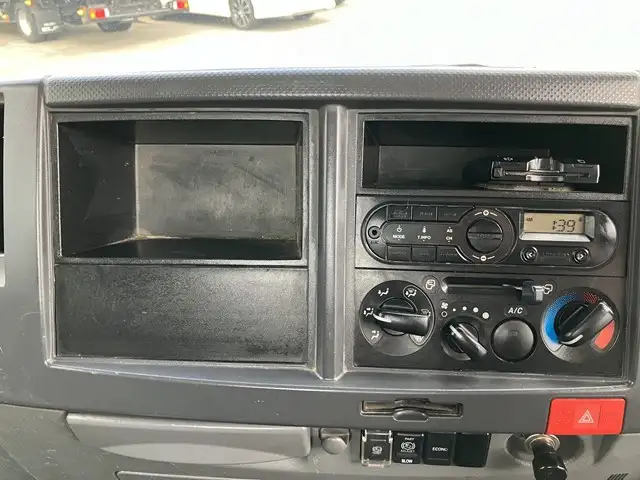 いすゞ エルフ 小型 平ボディ TPG-NPR85YN H29の中古トラック画像9