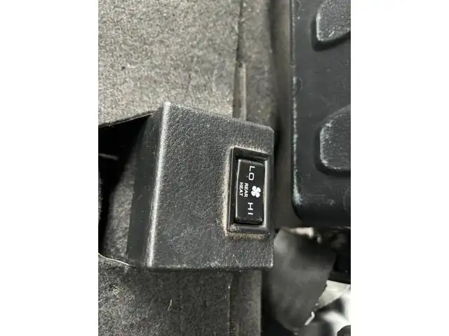三菱 キャンター 小型 平ボディ Wキャブ パワーゲートの中古トラック画像12