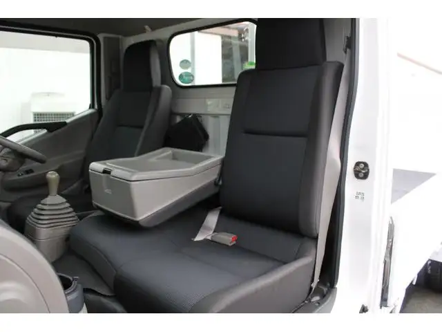 日産 アトラス 小型 平ボディ パワーゲート の中古トラック画像9