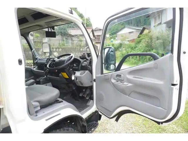 日野 デュトロ 小型 パッカー車 巻き込み式 回転ダンプ式の中古トラック画像8
