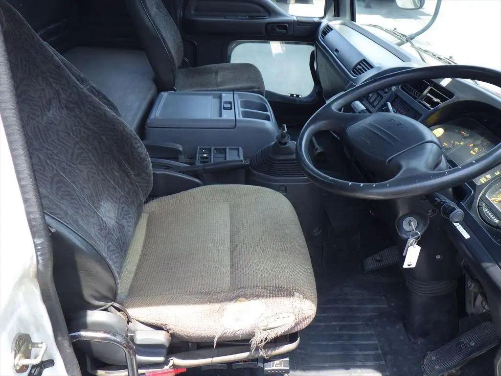 いすゞ フォワード 中型/増トン 車両重機運搬 ウインチ ベッドの中古トラック画像13