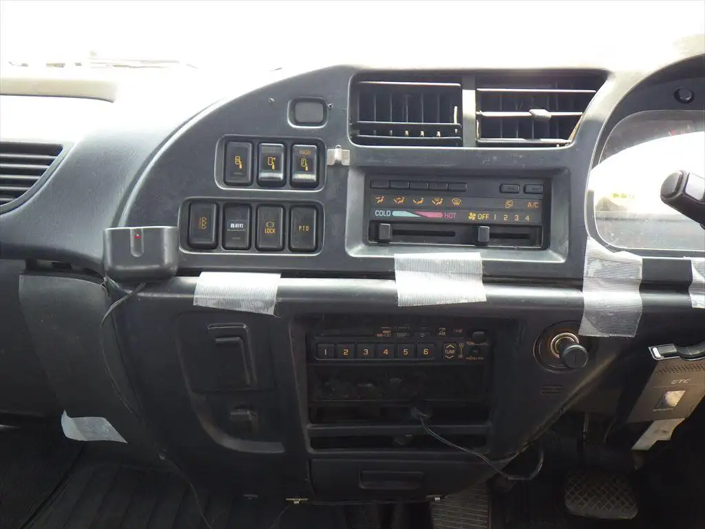いすゞ フォワード 中型/増トン 車両重機運搬 ウインチ ベッドの中古トラック画像15