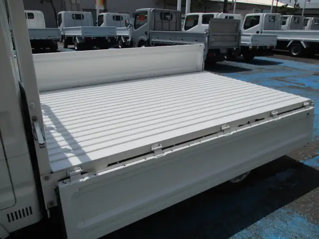 マツダ ボンゴ 小型 平ボディ DBF-SLP2T H28の中古トラック画像13