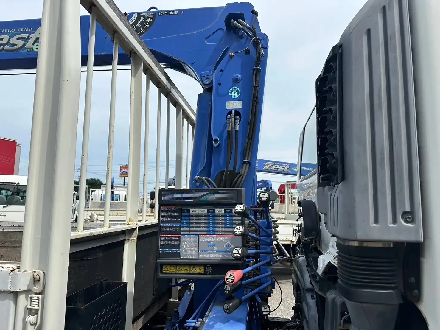 日野 レンジャー 中型/増トン クレーン付 4段 ラジコンの中古トラック画像9