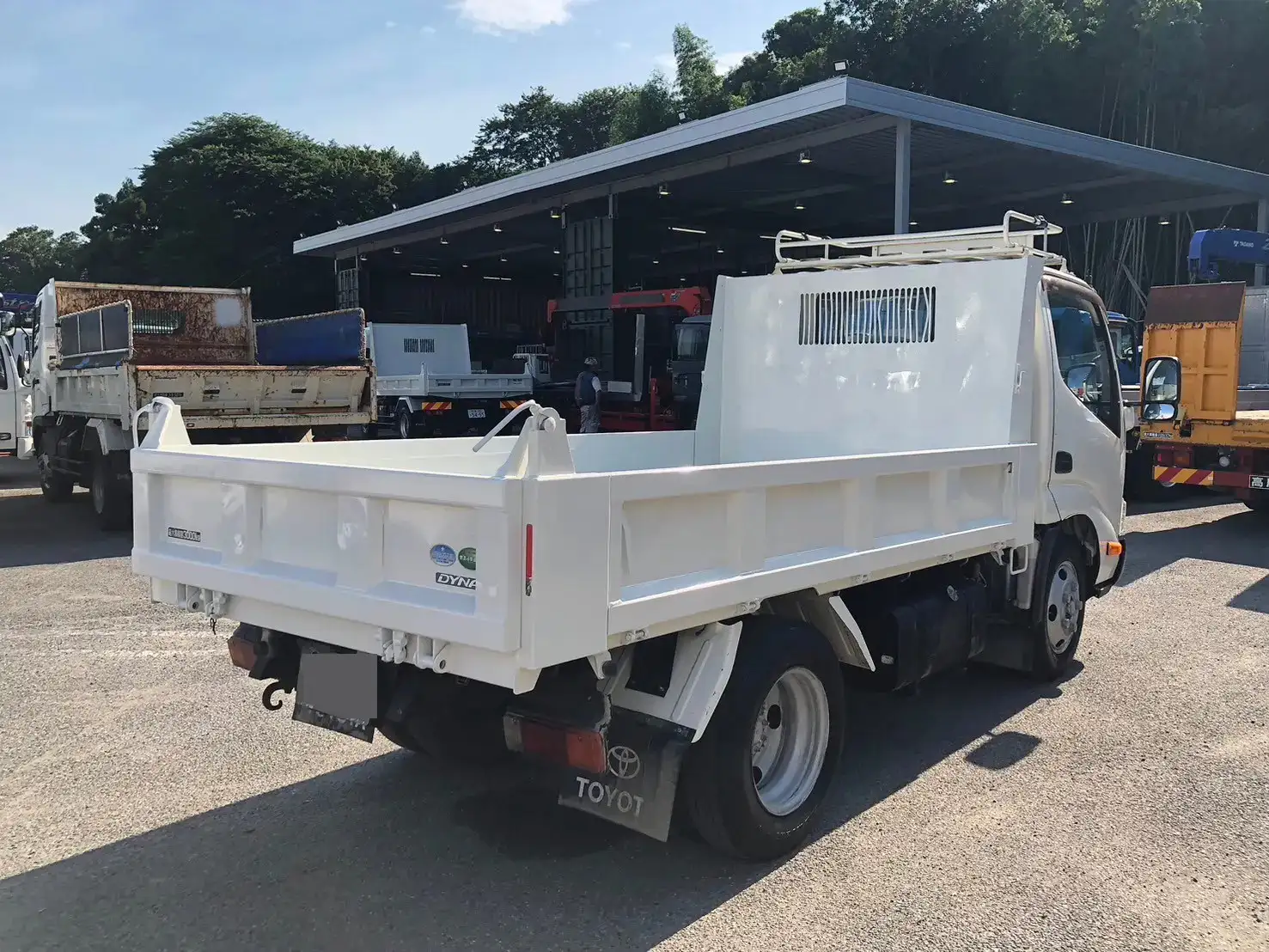 トヨタ ダイナ 小型 ダンプ 強化 TKG-XZU620Dの中古トラック画像4