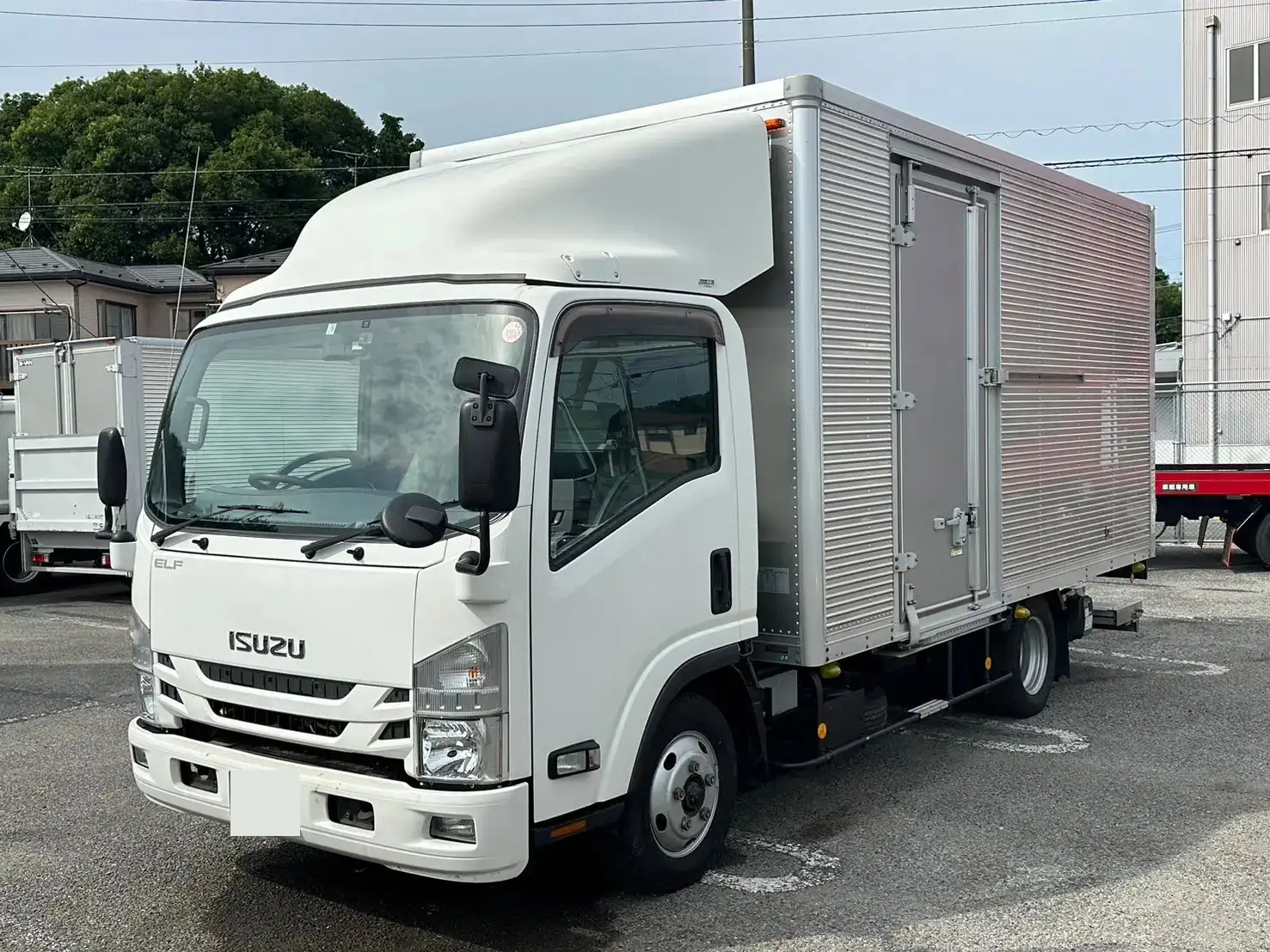 いすゞ エルフ 小型 アルミバン パワーゲート サイドドア の中古トラック【車両No.168948】