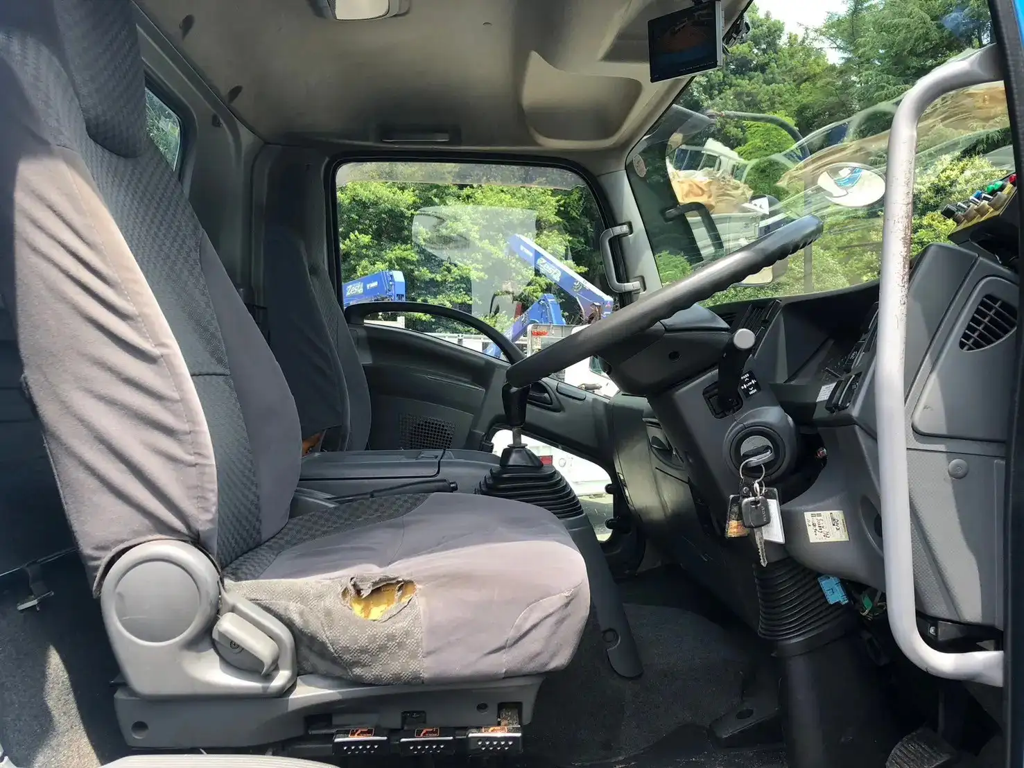 いすゞ フォワード 中型/増トン パッカー車 プレス式 SKG-FRR90S2の中古トラック画像12
