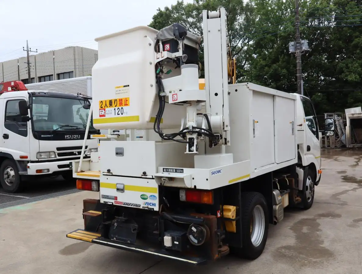 日野 デュトロ 小型 高所・建柱車 高所作業車 TKG-XZU675Mの中古トラック画像2