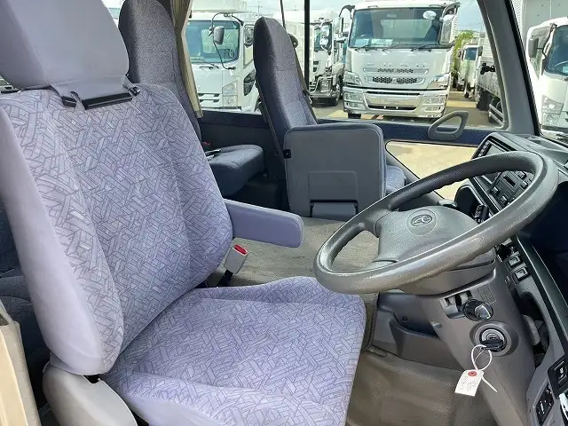 トヨタ コースター 小型 バス マイクロバス SDG-XZB51の中古トラック画像8