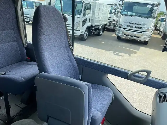 トヨタ コースター 小型 バス マイクロバス SDG-XZB51の中古トラック画像13