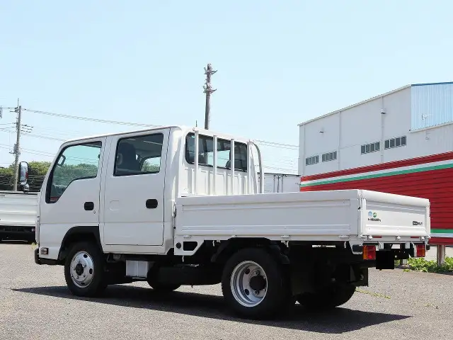 いすゞ エルフ 小型 平ボディ Wキャブ TPG-NJS85Aの中古トラック画像4