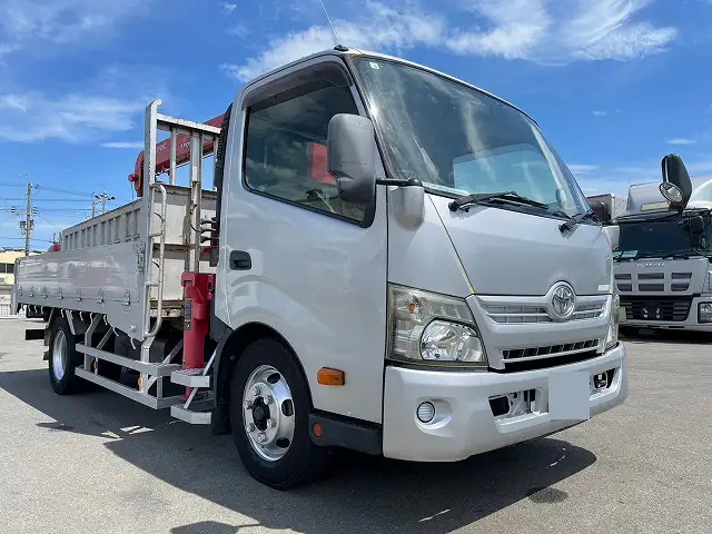 トヨタ ダイナ 小型 クレーン付 アルミブロック 4段の中古トラック画像2