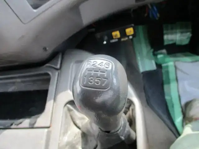 日野 プロフィア 大型 ダンプ ベッド KL-FS1KKGAの中古トラック画像10
