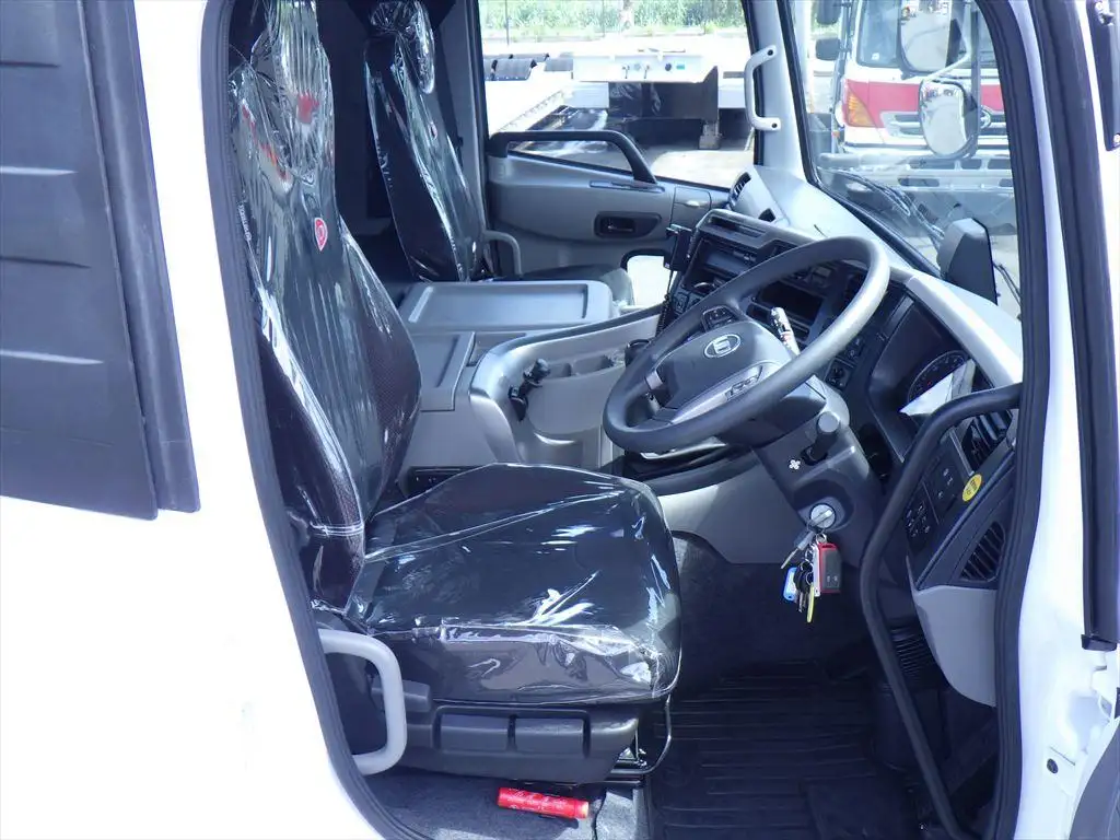 日産UD クオン 大型 トラクター 1デフ エアサスの中古トラック画像12