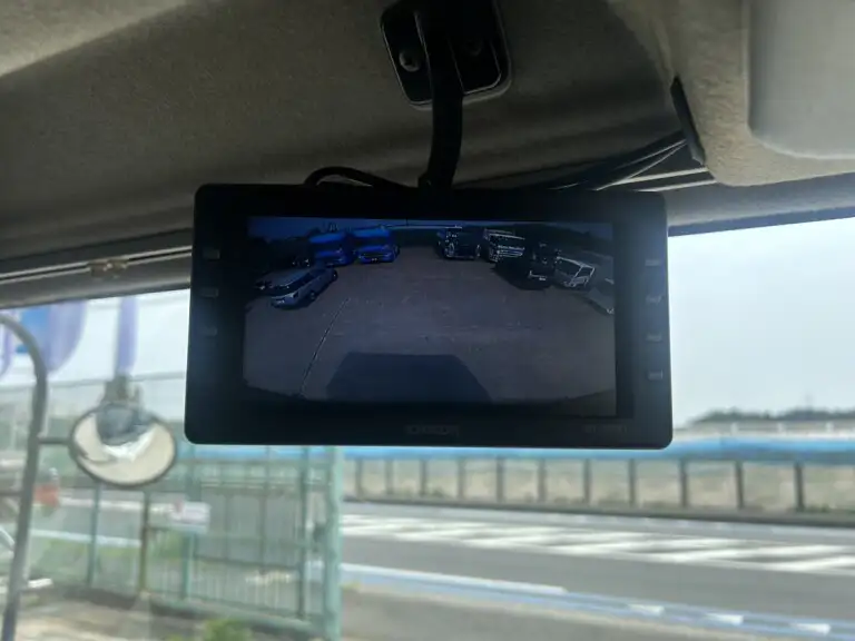 いすゞ フォワード 中型/増トン ウイング 床鉄板 ベッドの中古トラック画像16