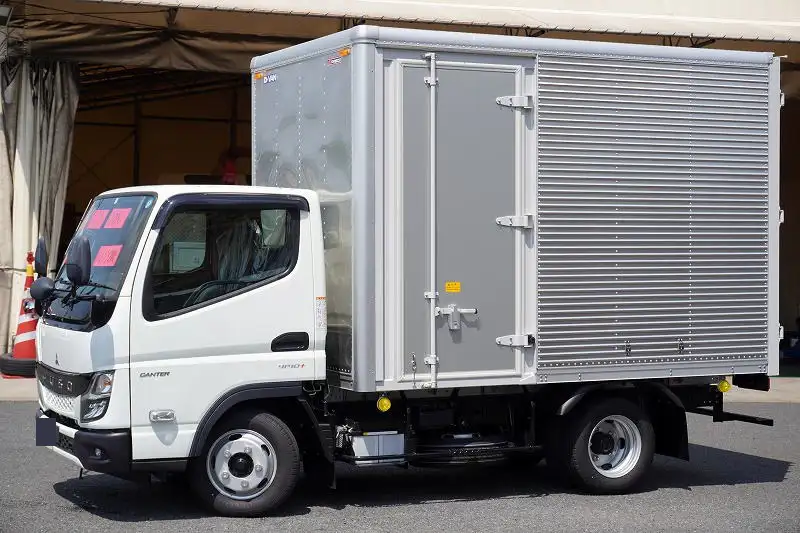 三菱 キャンター 小型 アルミバン サイドドア 2RG-FBA20 の中古トラック【車両No.169200】