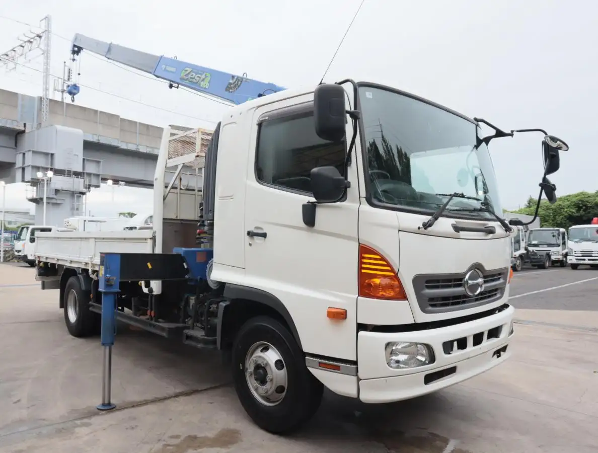 日野 レンジャー 中型/増トン クレーン付 3段 ラジコンの中古トラック画像2