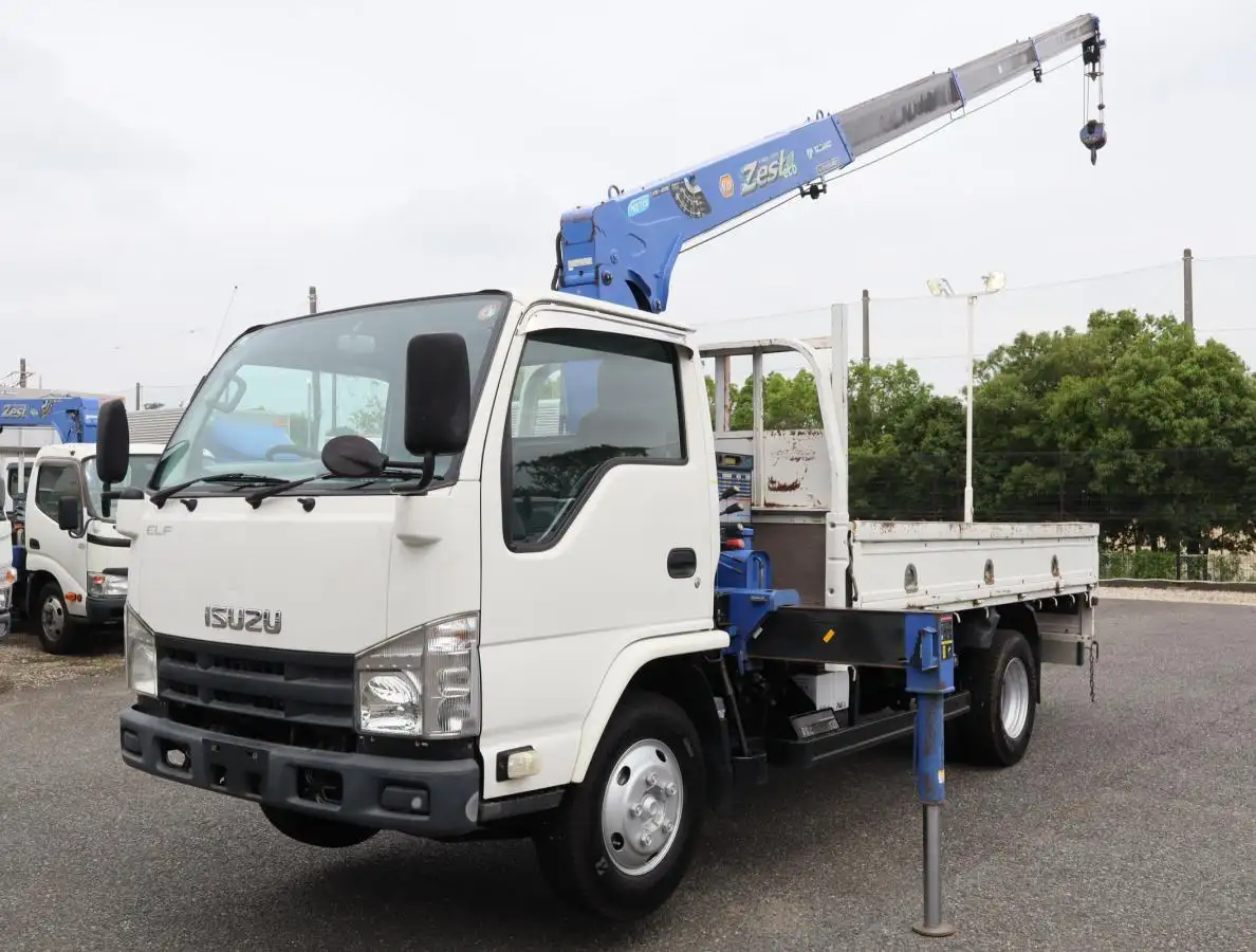 いすゞ エルフ 小型 クレーン付 4段 ラジコン の中古トラック【車両No.169166】