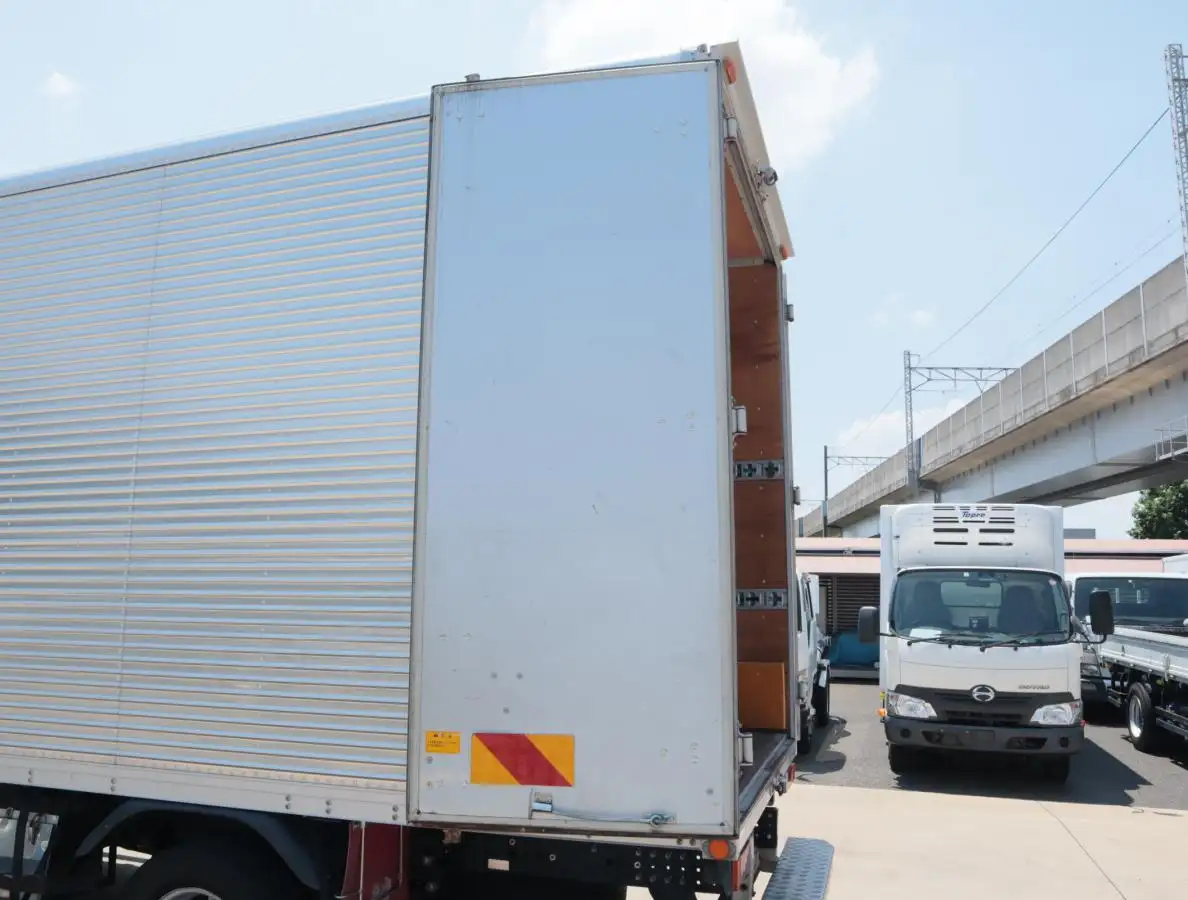 三菱 キャンター 小型 アルミバン TPG-FEA50 H31/R1の中古トラック画像13