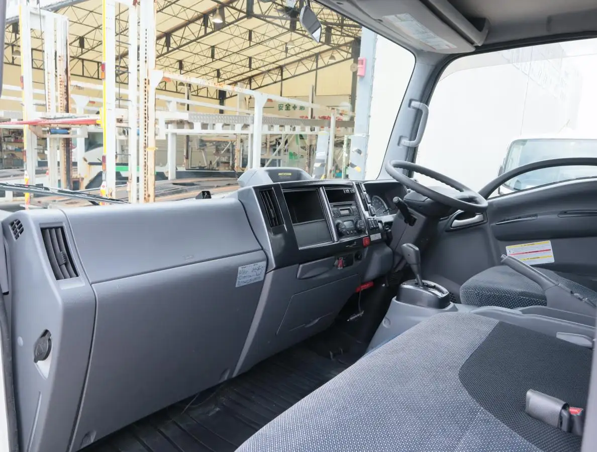 いすゞ エルフ 小型 平ボディ 2RG-NPR88AR R2の中古トラック画像10