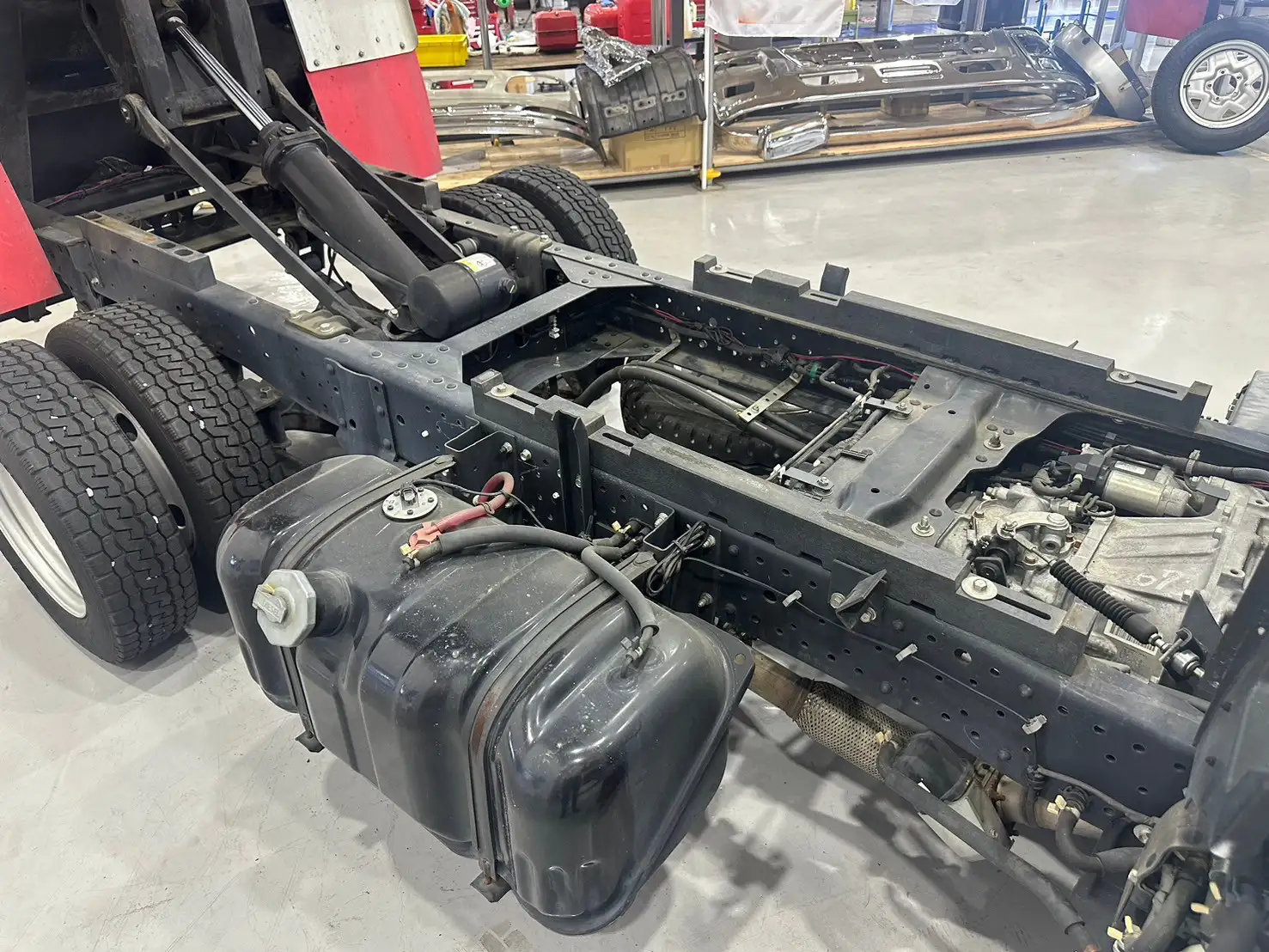 いすゞ エルフ 小型 ダンプ 強化 の中古トラック画像16