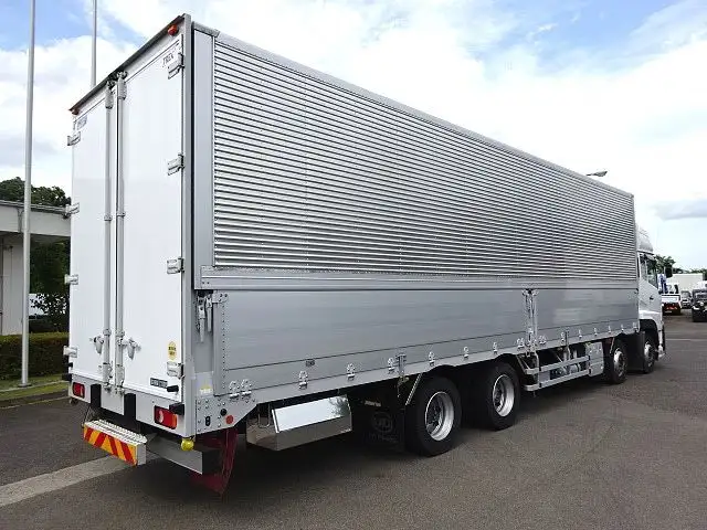 日産UD クオン 大型 ウイング ハイルーフ エアサスの中古トラック画像2