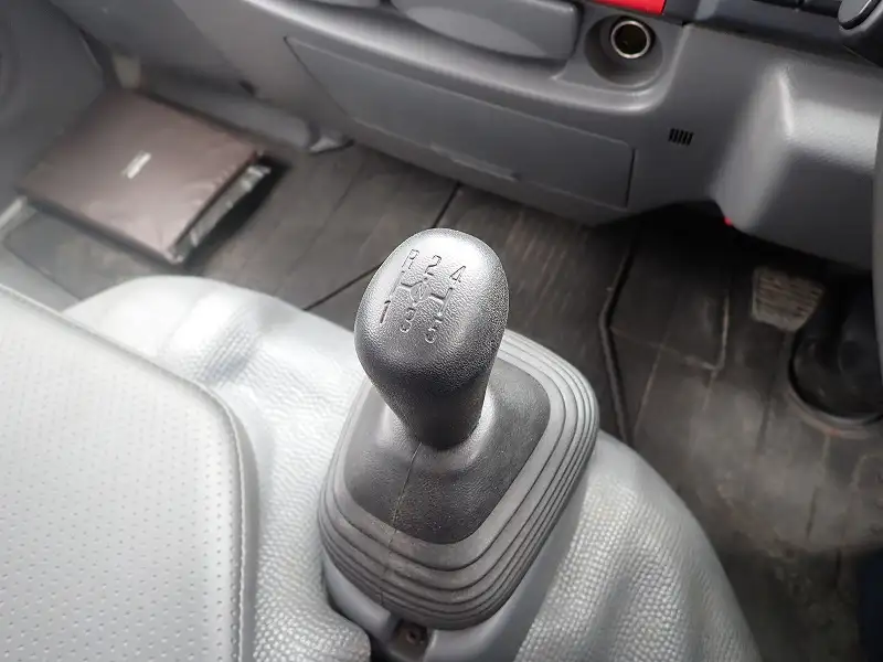 いすゞ エルフ 小型 平ボディ TKG-NJS85A H26の中古トラック画像15
