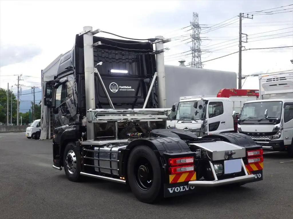 日産UD クオン 大型 トラクター ハイルーフ 1デフの中古トラック画像4