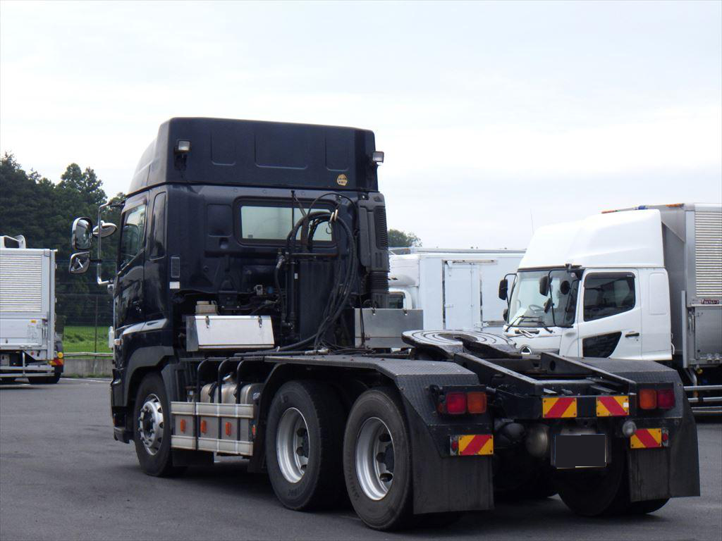日野 プロフィア 大型 トラクター ハイルーフ 2デフの中古トラック画像4