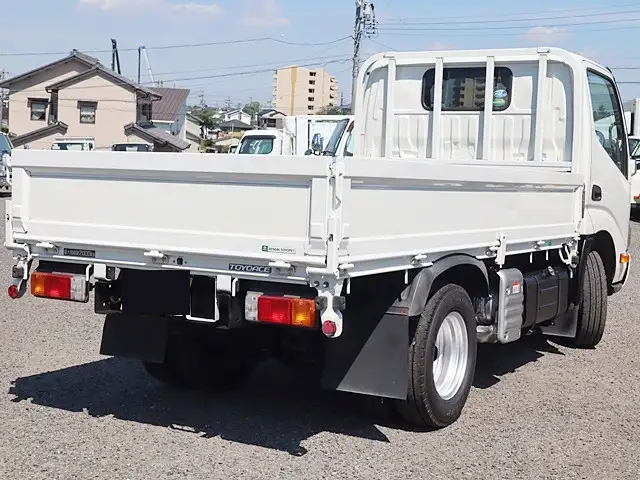 トヨタ トヨエース 小型 平ボディ 2RG-XZC605 H31/R1の中古トラック画像3