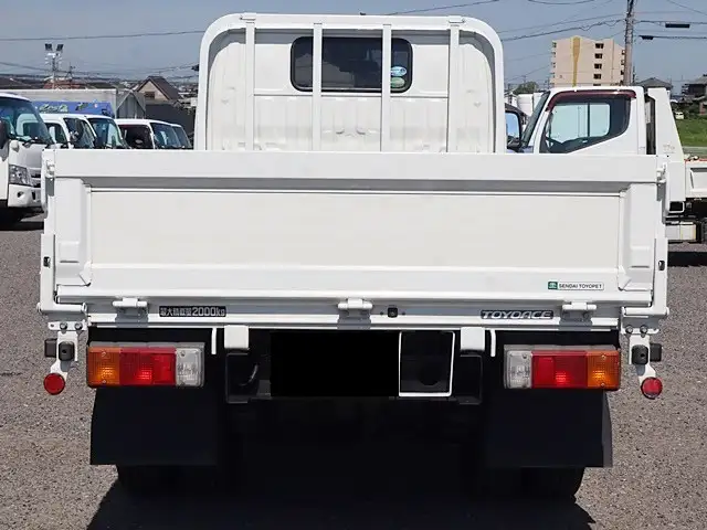 トヨタ トヨエース 小型 平ボディ 2RG-XZC605 H31/R1の中古トラック画像4