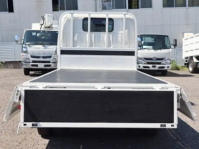 トヨタ トヨエース 小型 平ボディ 2RG-XZC605 H31/R1の中古トラック画像9
