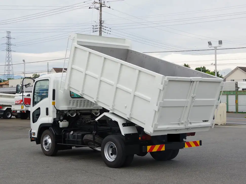 いすゞ フォワード 中型/増トン ダンプ 土砂禁 ステンレス張りの中古トラック画像5