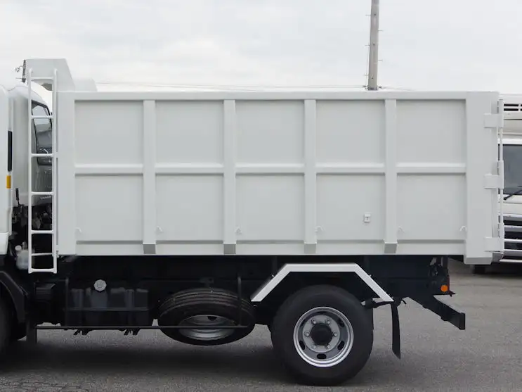 いすゞ フォワード 中型/増トン ダンプ 土砂禁 ステンレス張りの中古トラック画像9