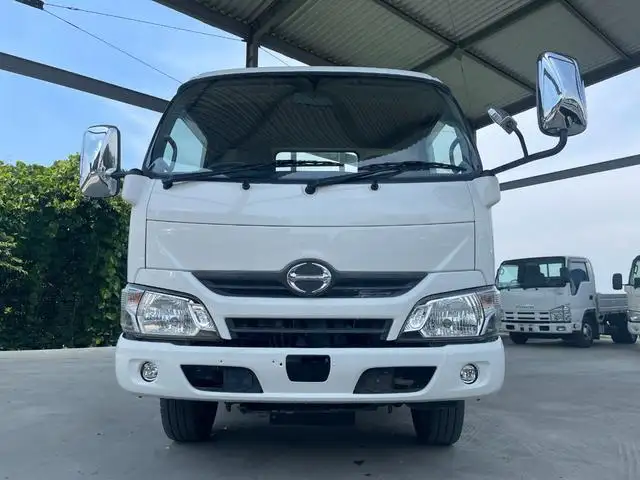日野 デュトロ 小型 平ボディ  H29の中古トラック画像4