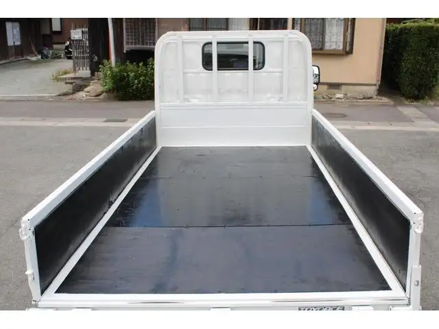 トヨタ トヨエース 小型 平ボディ  H29の中古トラック画像5