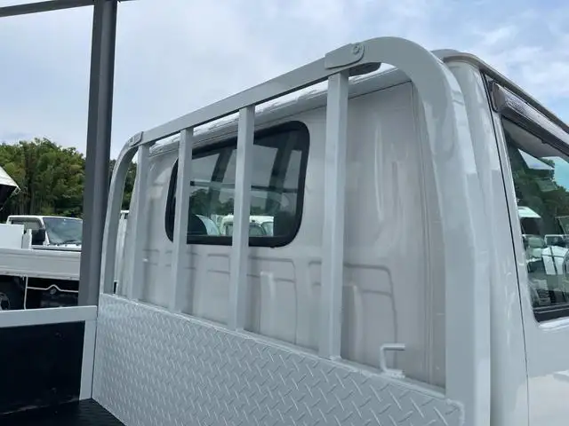 いすゞ エルフ 小型 平ボディ パワーゲート 床鉄板の中古トラック画像5