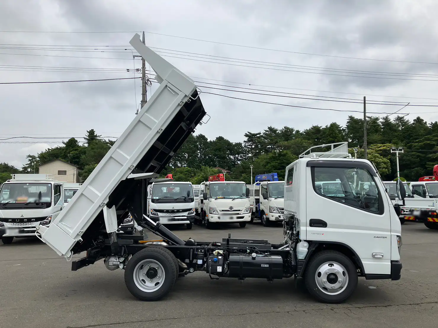 三菱 キャンター 小型 ダンプ 強化 2RG-FBA60の中古トラック画像3