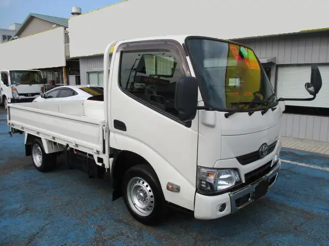 トヨタ ダイナ 小型 平ボディ ABF-TRY230 H30の中古トラック画像2