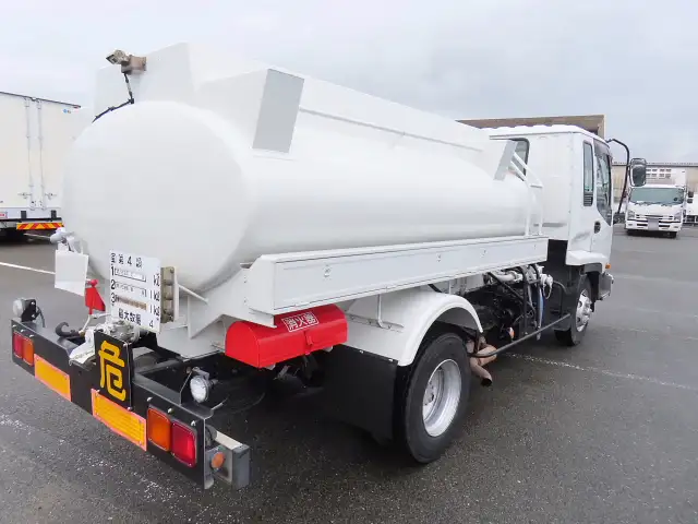 いすゞ フォワード 中型/増トン タンク車 ローリー PB-FRR35D3の中古トラック画像3