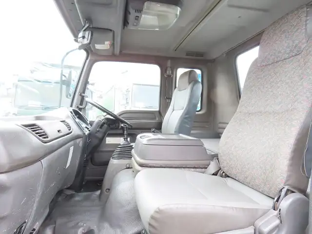 いすゞ フォワード 中型/増トン タンク車 ローリー PB-FRR35D3の中古トラック画像13