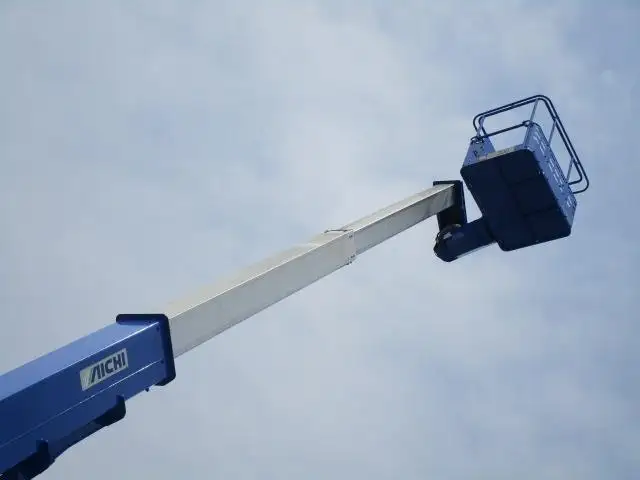 いすゞ エルフ 小型 高所・建柱車 高所作業車 TKG-NKR85Nの中古トラック画像7